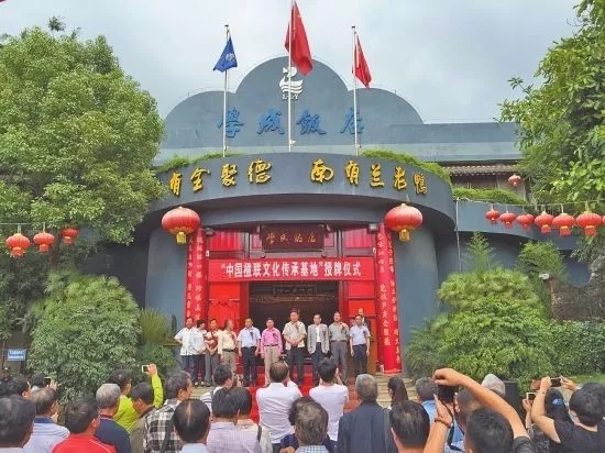 这只鸭子可不简单，拥有600多年历史，朱元璋都爱吃
