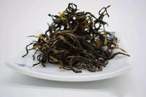 尼诺茶背后，居然有这么多人在撑腰