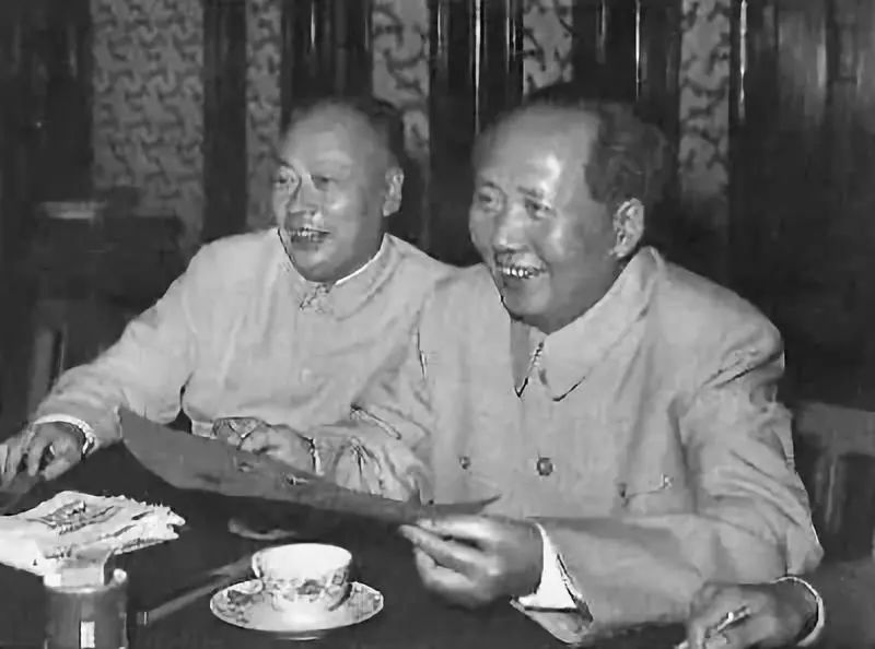 汽锅鸡上国宴