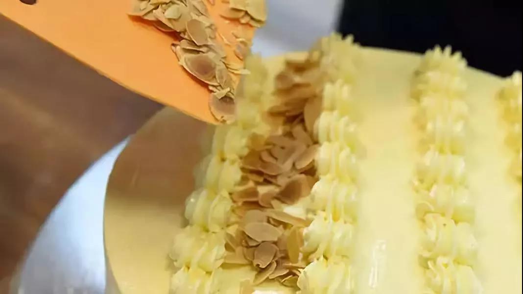 奶油蛋糕