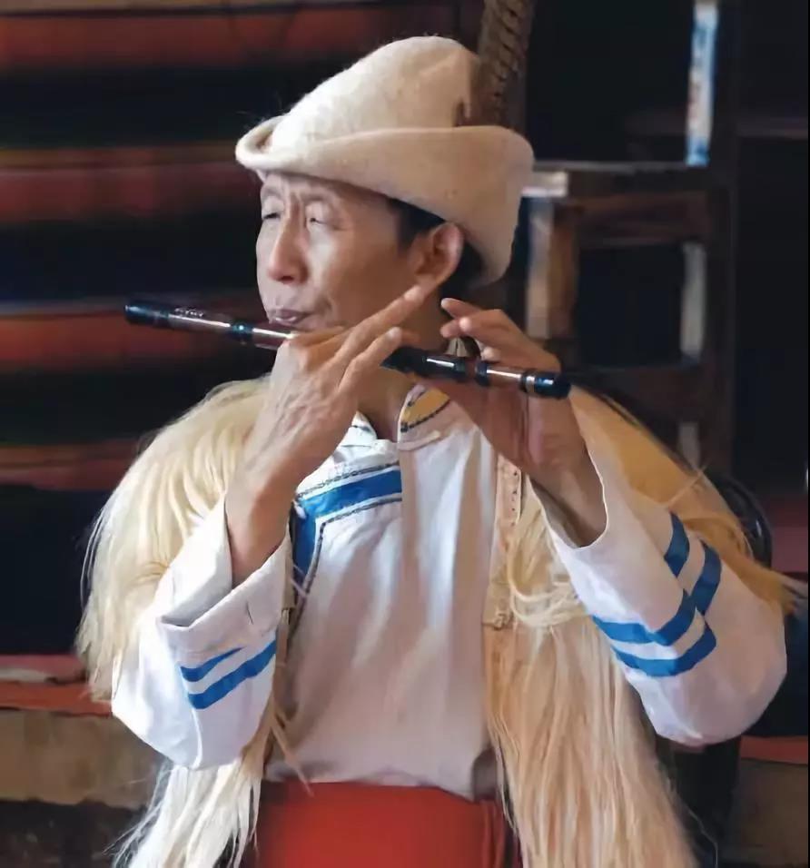 传承人和凛毅