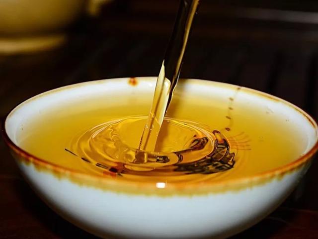 这些美到窒息的茶名，居然是这个意思