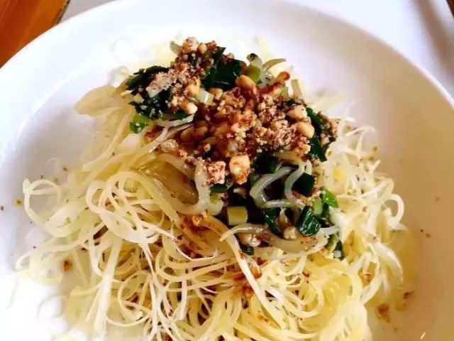 凉拌乳扇