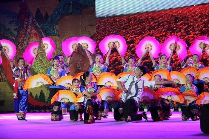 花灯表演