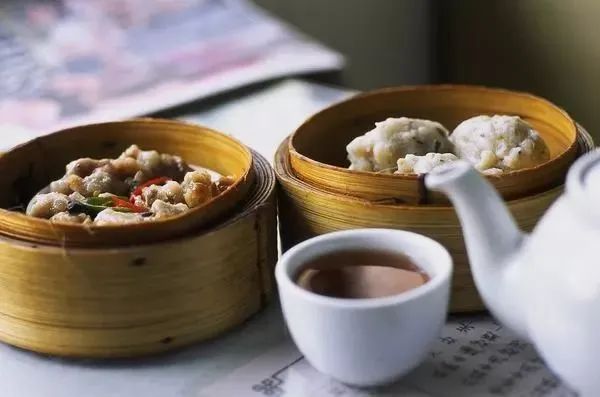 一壶清茶，才是中餐的最好搭档