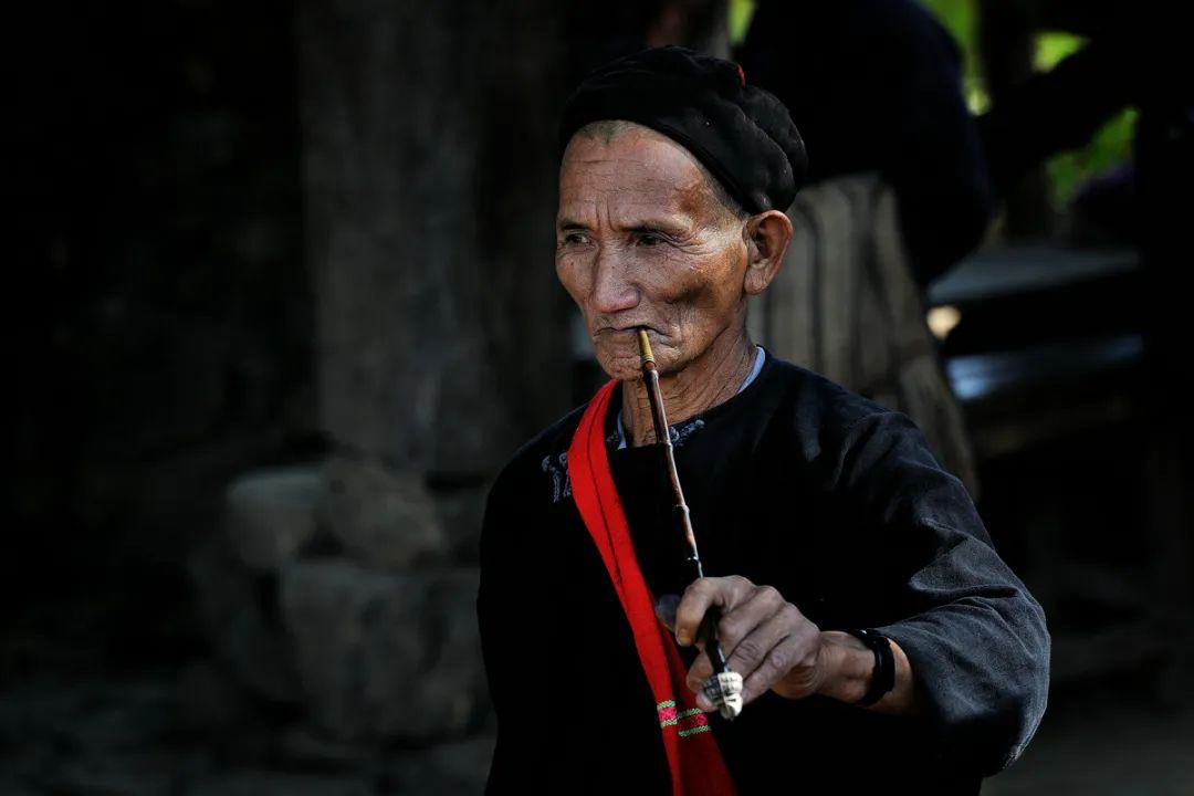 与神共居的村寨——翁丁