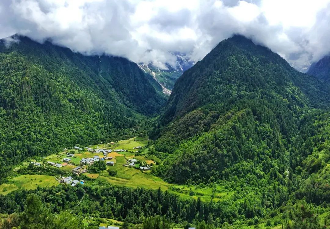 遗落地球的神地——雨崩