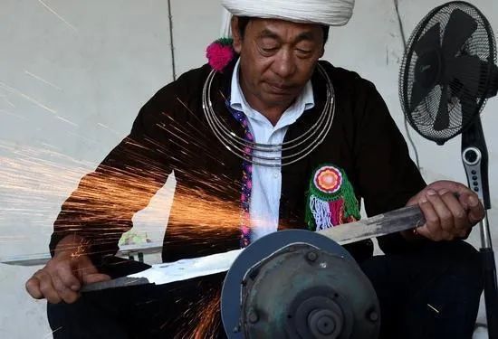 户撒刀