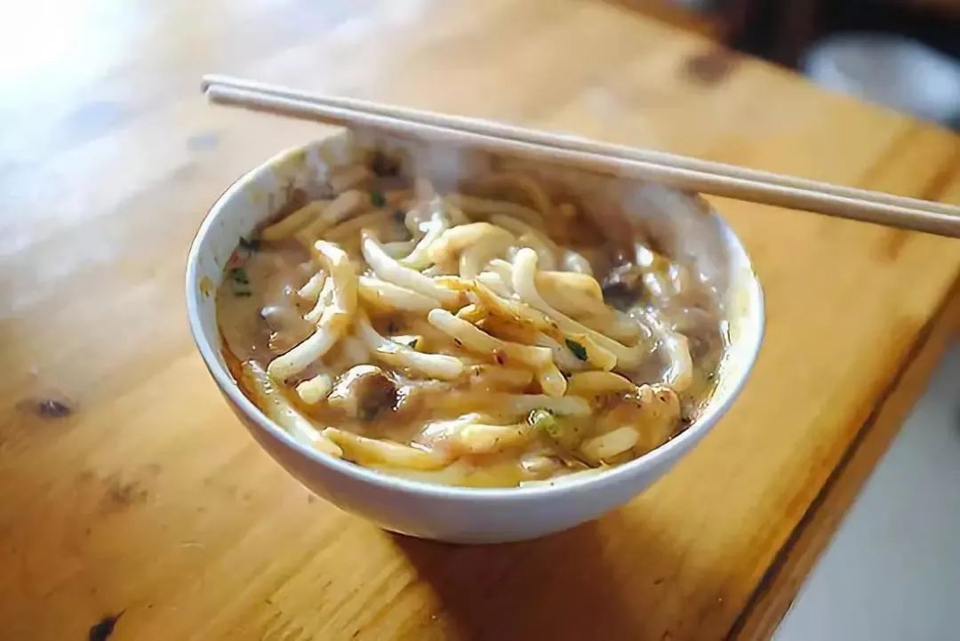 稀豆粉配米线