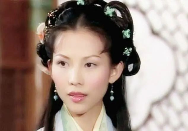 蔡少芬饰演的甄宓｜电视剧《洛神》