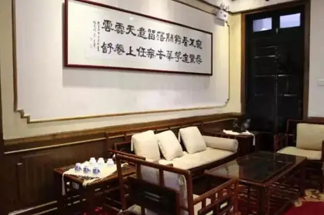 石房子餐厅旧照｜云南旅游攻略宝典