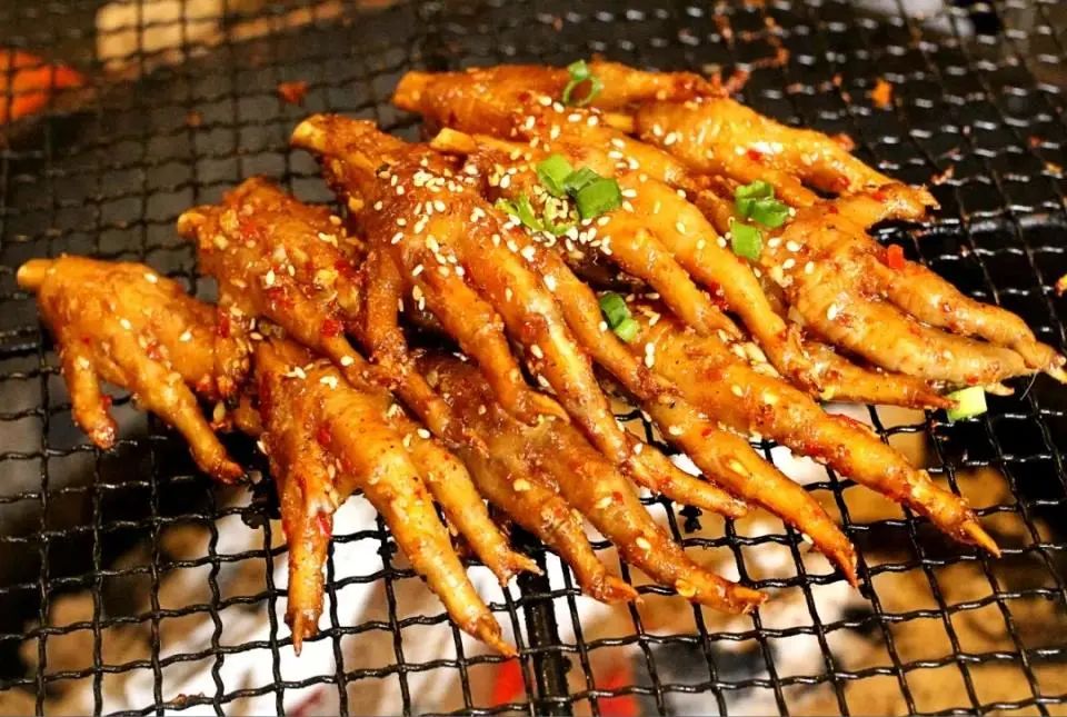 生烤鸡脚