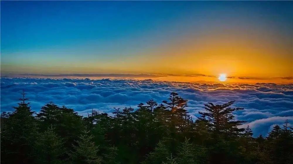 清晨太阳