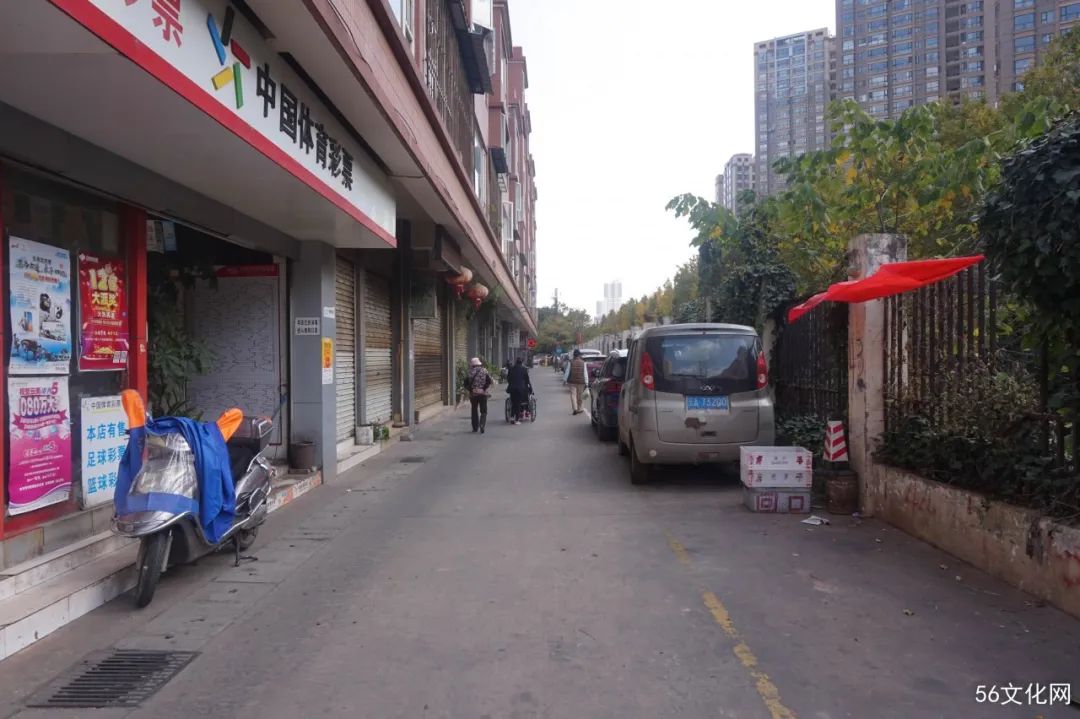 西站旧书交易市场,昆明旧时光里的老书房 西站旧书交易市场,昆明旧时光里的老书房