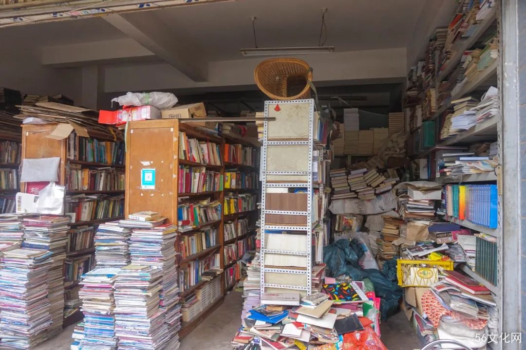 西站旧书交易市场,昆明旧时光里的老书房 西站旧书交易市场,昆明旧时光里的老书房