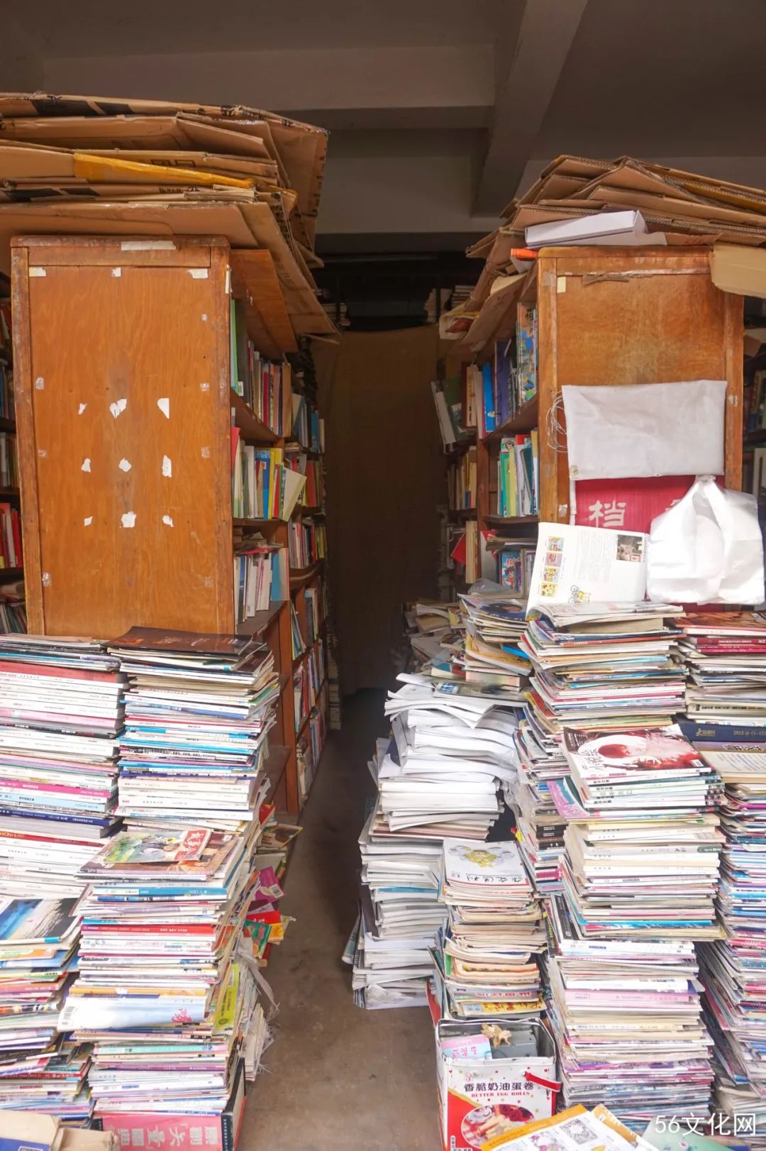 西站旧书交易市场,昆明旧时光里的老书房 西站旧书交易市场,昆明旧时光里的老书房