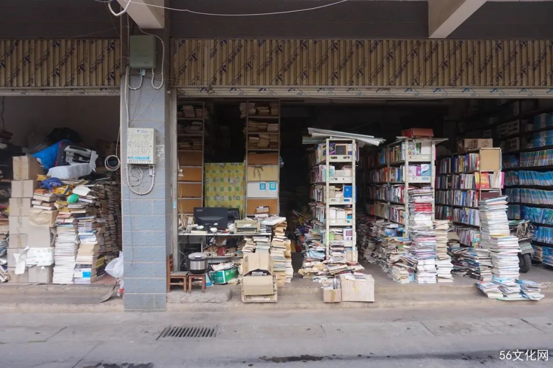 西站旧书交易市场,昆明旧时光里的老书房 西站旧书交易市场,昆明旧时光里的老书房