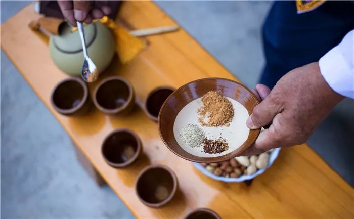 加入茶中的作料.jpg