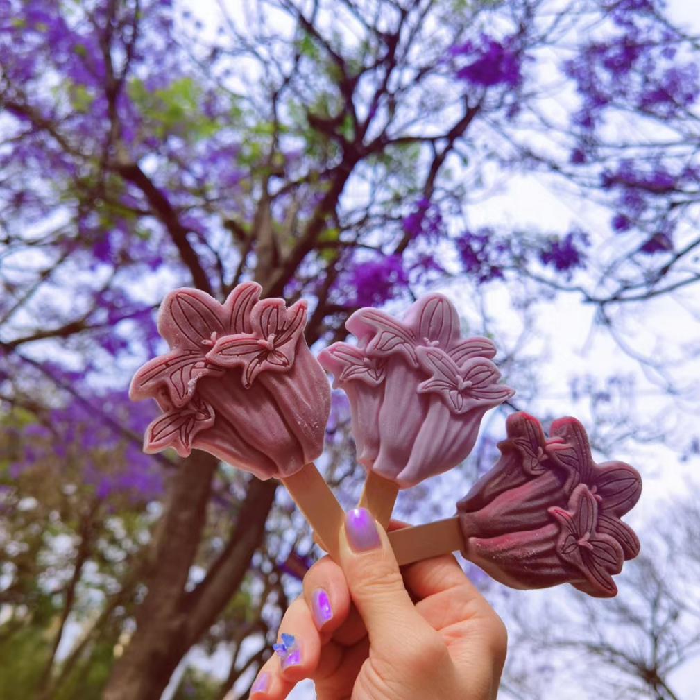 蓝花楹雪糕